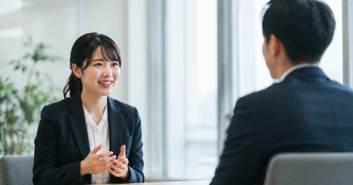 元フリーランスは扱いづらい？転職面接で「協調性」と「定着性」をアピールして内定を勝ち取る方法をイメージしたアイキャッチ